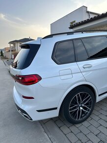 BMW X7 30d X-Drive INDIVIDUAL - 4