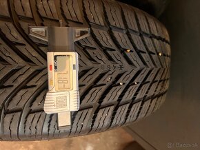 185/60R15 Nokian celoročné - 4