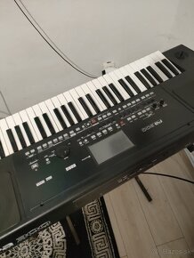 Korg pA 300 - 4