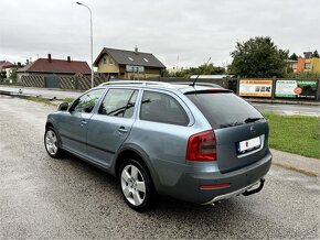 Škoda Octavia Scout 2.0 TDI 4x4 - 4