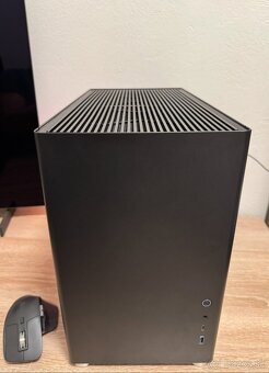 Výkonný herný mini ITX PC s RTX 4080 Super - 4