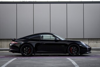 Porsche 911 Carrera GTS Coupé - 4