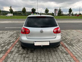 Volkswagen Golf V 1.9 TDi 77kw digi klima - 4