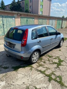 Ford fiesta 1.3 - 4