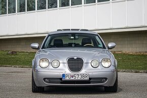 Jaguar S-Type 4,2 V8 300Ps - 4