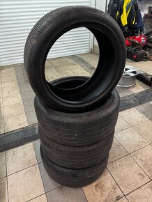 Goodyear eagle f1 255/40 r19 - 4