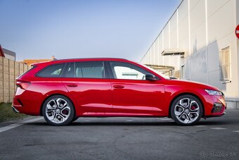 Škoda Octavia Combi 2.0TSI RS Manuál - SK auto - 4