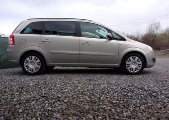 Opel Zafira 1.9 CDTi 110kWAUTOMAT7MÍST nafta automat - 4