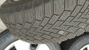 Predám zimné pneumatiky s diskami  Octavia195/65R15 - 4