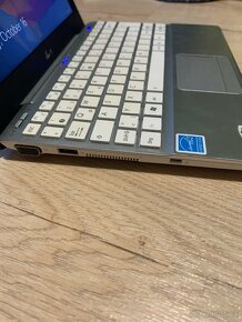 Asus eeePC - 4