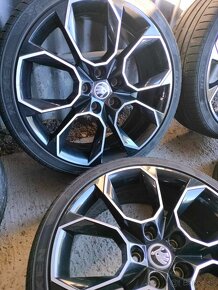 4ks alu disky orig. Škoda Extreme 5x112 R19 pneu 225/35 r19 - 4