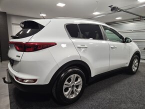 KIA SPORTAGE 2.0 CRDI 4x4 AWD - 4