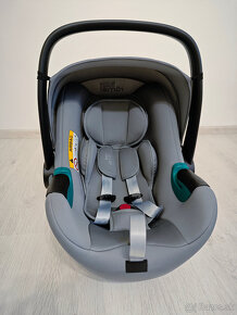 Britax Römer Baby-Safe 3 i-Size + základňa Britax Römer Flex - 4