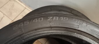 31. Pneumatiky letne 4ks Sebring UHP 245/40R19 - 4