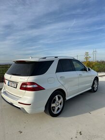 Mercedes ML 350 BlueTec 4MATIC (AMG paket) - 4