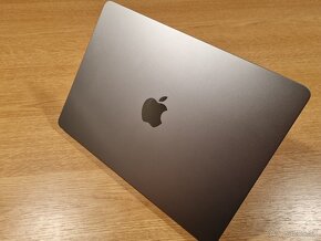 MacBook Air 13" M2 Space Grey 2022 - 4