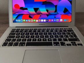 Apple MacBook Air - 4