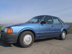 Ford Escort 1,4 GHIA,1987, MK4, platná TK, EK - 4