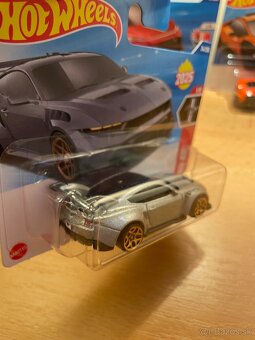 HotWheels Ford Mustang GTD - 4