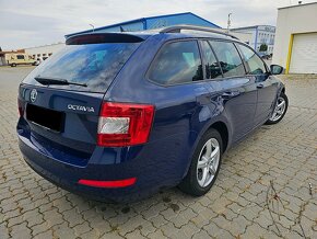 Škoda Octavia Combi 2.0 TDI M6 Elegance Navi DVD ACC Webasto - 4