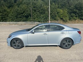 Lexus IS250 Luxury - 4