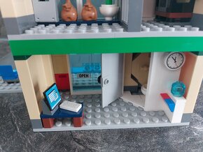 LEGO City 60317: Lúpež LEGO City Bank - 4