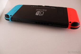 Nintendo Switch - 4