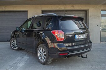 Subaru Forester 2.0i XT CVT Exclusive - 4