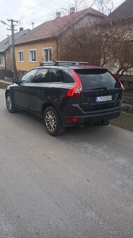 Predám Volvo XC60 4x4 D5 Summum - 4