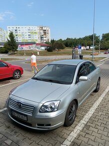 Toyota Avensis 2.2 D-4D - 4