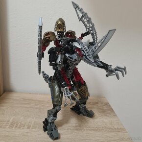 Bionicle LEGO 8811 Toa Lhikan a Kikanalo - 4