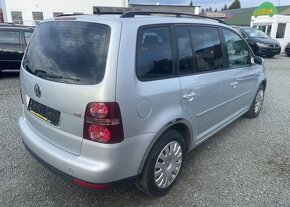 Volkswagen Touran 1.4 TSI 7 MÍST benzín manuál 103 kw - 4