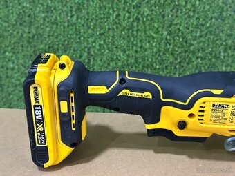 DeWALT DCS355 oscilačná brúska - 4