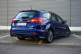 Ford Focus Kombi 1.5 EcoBoost ST Line - 4