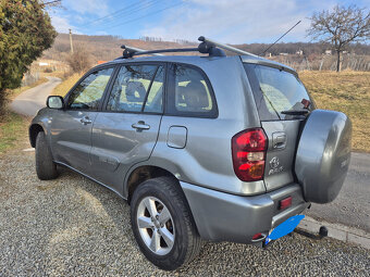 Toyota RAV 4 - 4