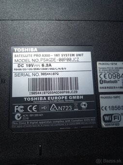 Toshiba satellite pro a300 - 4