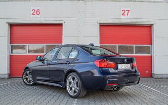 BMW Rad 3 330d xDrive 190kW automat - 4