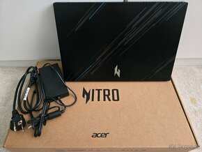 Acer Nitro V15 i5 - 13420H / 16GB / 512GB / RTX 4050 - 4