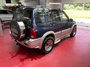 Suzuki Grand Vitara 2.0 TD 4x4 - 4