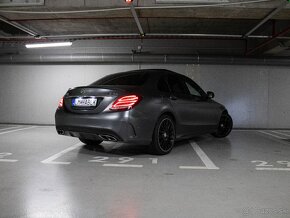 Mercedes Benz AMG C43 / 450 - 4