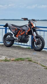 KTM 690 SMC-R 2019 - 4