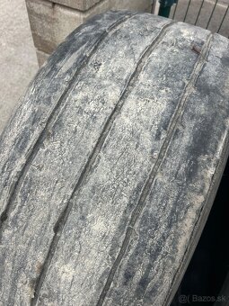 Pneu 385/65 r22,5 - 4