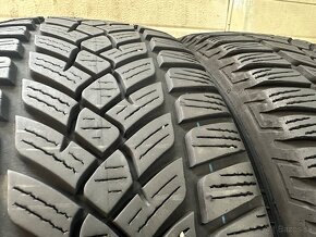 215/55R17 zimne - 4