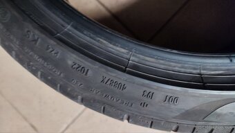 1ks Pirelli 225/40 r18 zr 5.5mm - 4