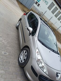 Predám cukrík Peugeot 207 SW - 4