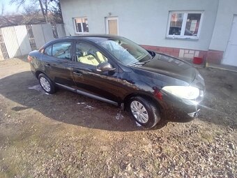 Renault Fluence 1,6 16V - 4