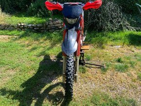 Honda XR 600 - 4