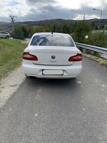 Škoda Superb 2.0 TDI 125 kW DSG - 4