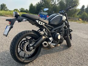 Yamaha XSR 900 - 4