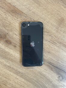 Apple iPhone SE (2020) 64GB Black Trieda A - 4